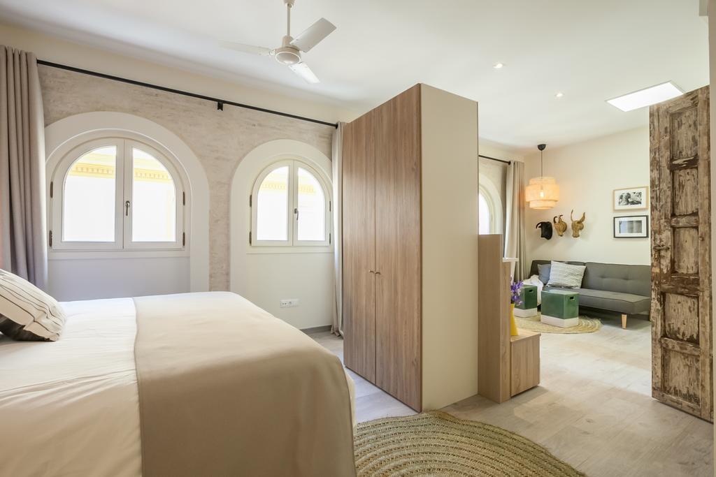 Appartement Tomas Ibarra Pool & Luxury à Séville Extérieur photo